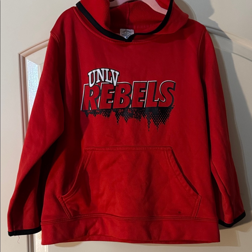 Colosseum Kids Girls Red UNLV Rebels Hoodie Sweatshirt Basketball Size 8-10